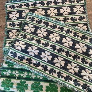Park B. Smith 3 place mats and one table runner- St. Patrick’s Day / Irish